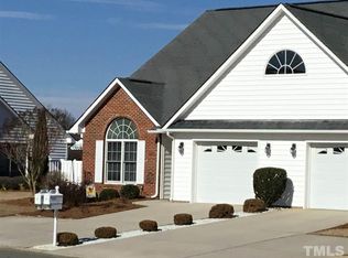 126 Glenalmond Ct, Dunn, NC 28334