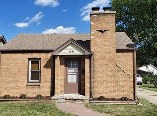 1521 Orchard St, Racine, WI 53405