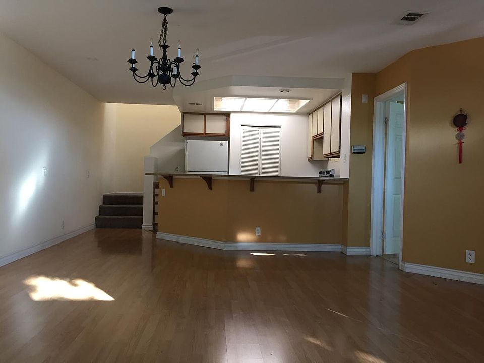 Downstairs living room and kitchen