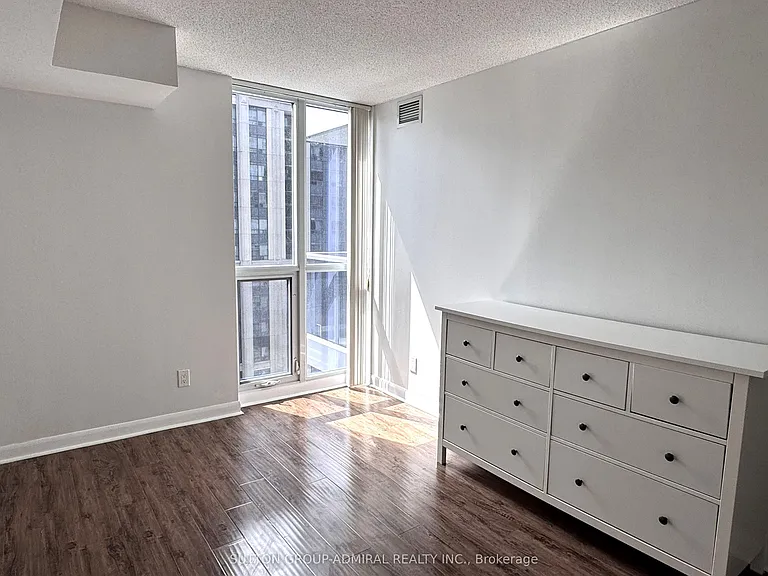 4978 Yonge St W #2305 — Photo 12