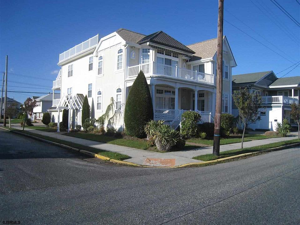 1st image of 317 22nd St