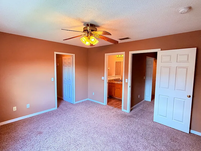 13054 Lexington Summit St — Photo 14