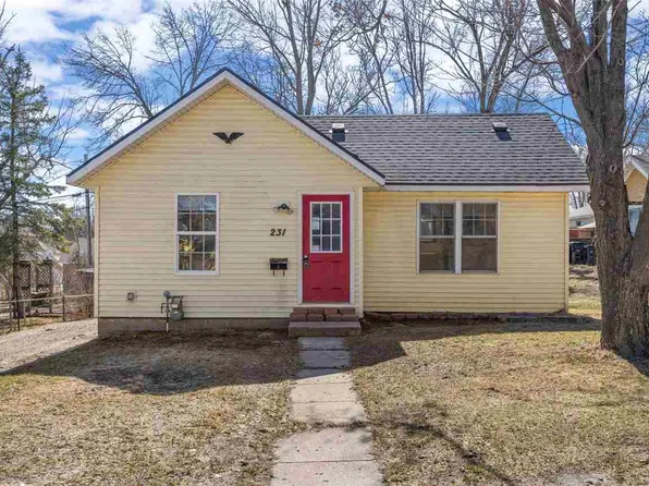 231 31st Street Dr SE, Cedar Rapids, IA 52403