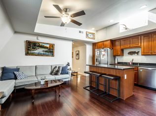 1818 N Humboldt Ave APT 302, Milwaukee, WI 53202