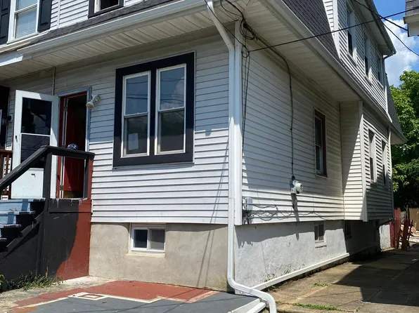 290 Linden Ave, Woodlynne, NJ 08107