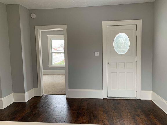 2nd image of 287 5th St NE