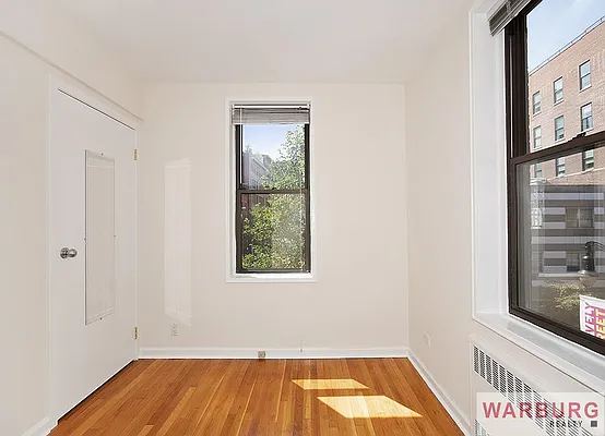 Sold by Warburg | media 10