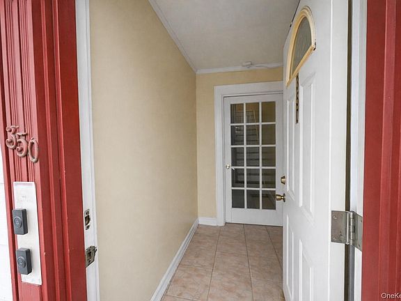 3rd image of 350 Grant Avenue
