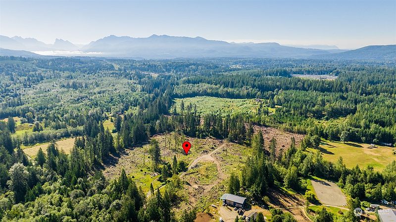 2nd image of 9005 Woods Creek Road