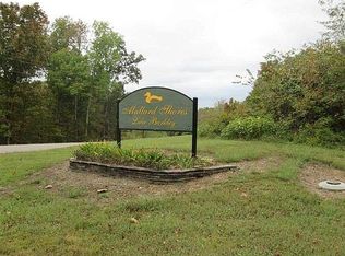 9 Mallard Shrs, Cadiz, KY 42211