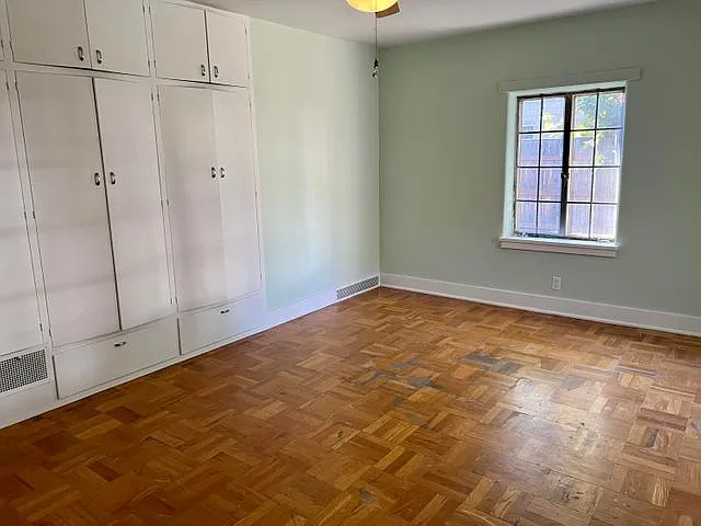 Back bedroom