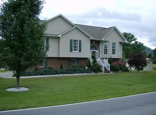 461 Silver Lake Rd, Church Hill, TN 37642