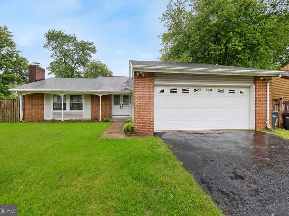 810 Sugarland Run Dr, Sterling, VA 20164