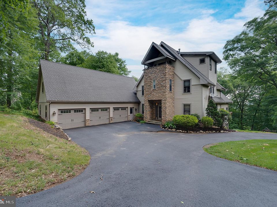 2153 Queens Ct, Reading, PA 19606 Zillow