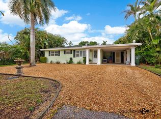 345 NW 3rd Ct, Boca Raton, FL 33432