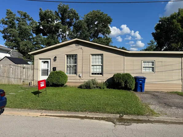 313 Villa Dr, Sellersburg, IN 47172