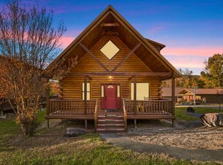 229 Forrest Loop Way, Gatlinburg, TN 37738