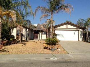770 N Lillie Ave, Dinuba, CA 93618