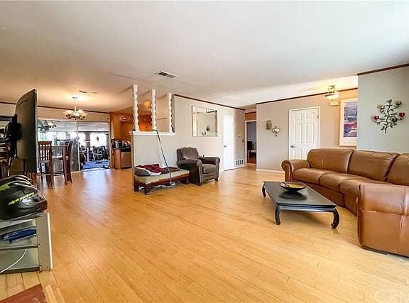 5th image of 323 S Palo Cedro Dr