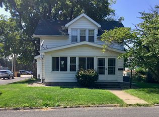 706 S Burgess St, Eureka, IL