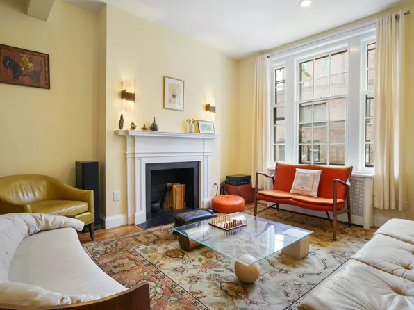 54 Brimmer St, Boston, MA 02108