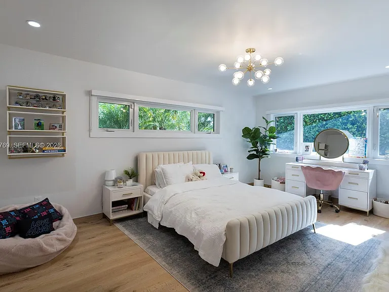5780 Las Palmas Dr — Photo 32