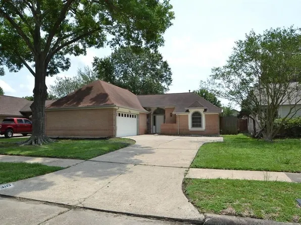 6303 Woodland Forest Dr, Houston, TX 77088