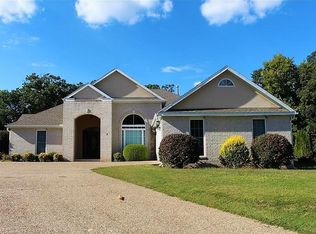 3 Churchwell Ct, Bentonville, AR 72712