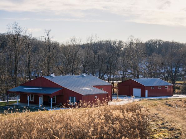 40548 Buck Branch Rd, Nebo, IL 62355