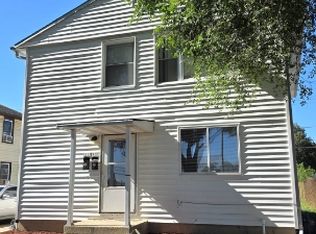 5105 N 46th St, Milwaukee, WI 53218