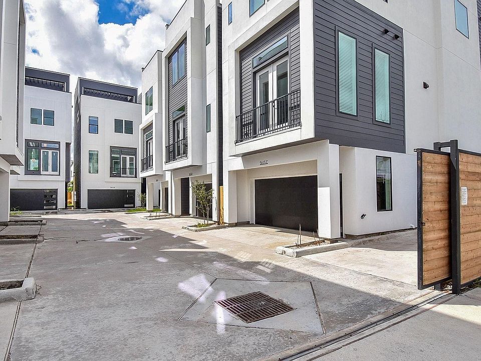 1st image of 5615 Val Verde St #B