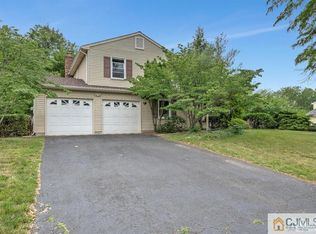 75 Parker Rd, Plainsboro, NJ 08536