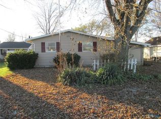 670 S Bradner Rd, Port Clinton, OH 43452