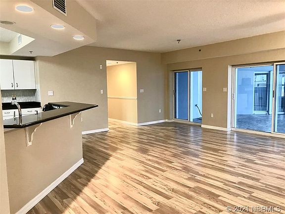 5th image of 5300 S Atlantic Ave APT 5605