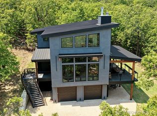 87 NW Rose Ln, Stigler, OK 74462