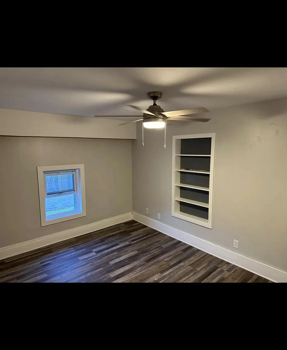 1619 S Park Ave — Photo 3
