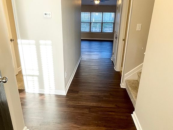 2nd image of 29 Parkwalk Dr