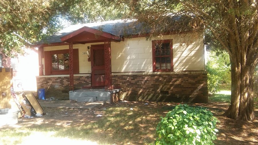 2nd image of 3908 Skyline Dr