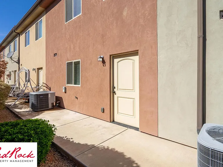 2801 E 450 N #365 — Photo 55