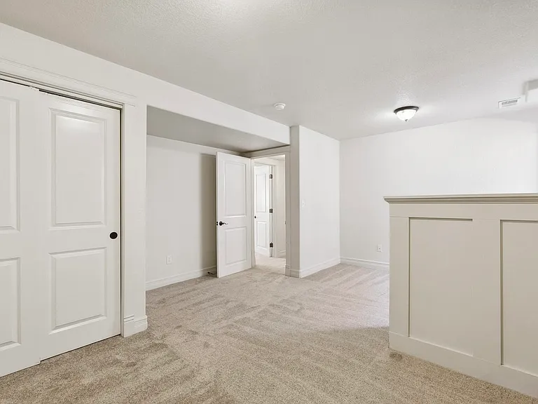 1005 Laporte Ave #B — Photo 7