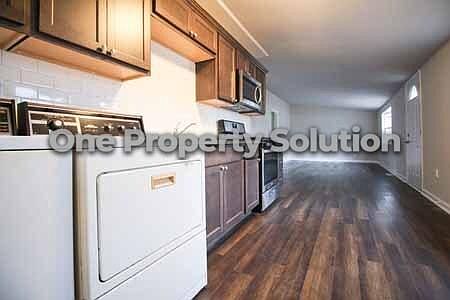 4th image of 1509 Sunnybrook Ave