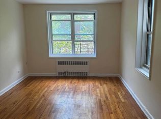 3415 74th St APT 3C, Jackson Heights, NY 11372