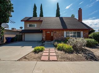 15410 Runnymede St, Van Nuys, CA 91406