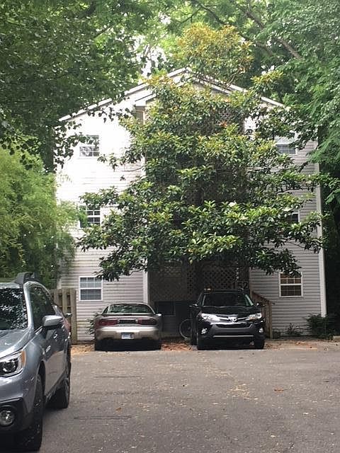 1st image of 152 Woodland Ave