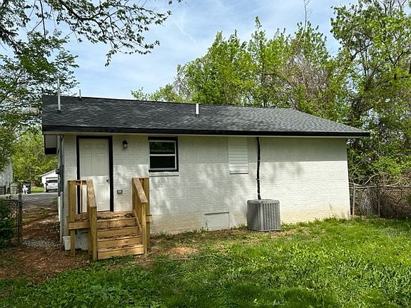 3rd image of 168 N Jessup Ave