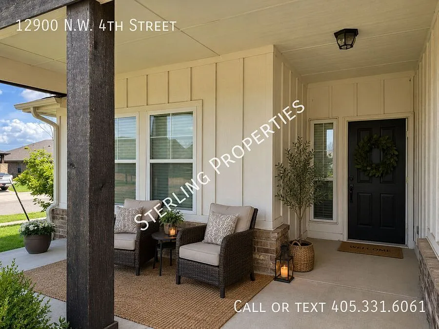 Corner Lot home For rent — Photo 2