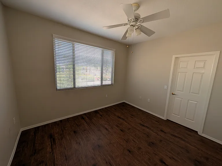 1445 E Broadway Rd #114 — Photo 16