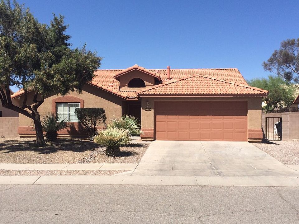 Welcome to our Beautiful Paseo San Rosendo Home! The propert