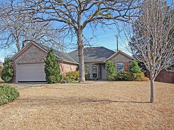 5th image of 5710 Gloucester Dr