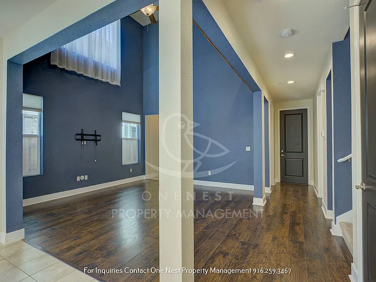 310 Clover Meadows Cir — Photo 6